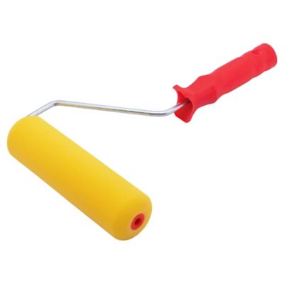 Rodillo Esponja con mango rojo 4.5 cm Rodillo Esponja con mango rojo 4.5 cm